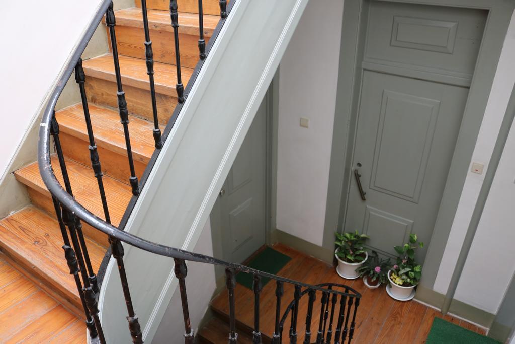 Chiado Bairro Alto, Bright And Newly Renovated 3 Bedroom Apartment, Lisbon Historical Center Exterior foto